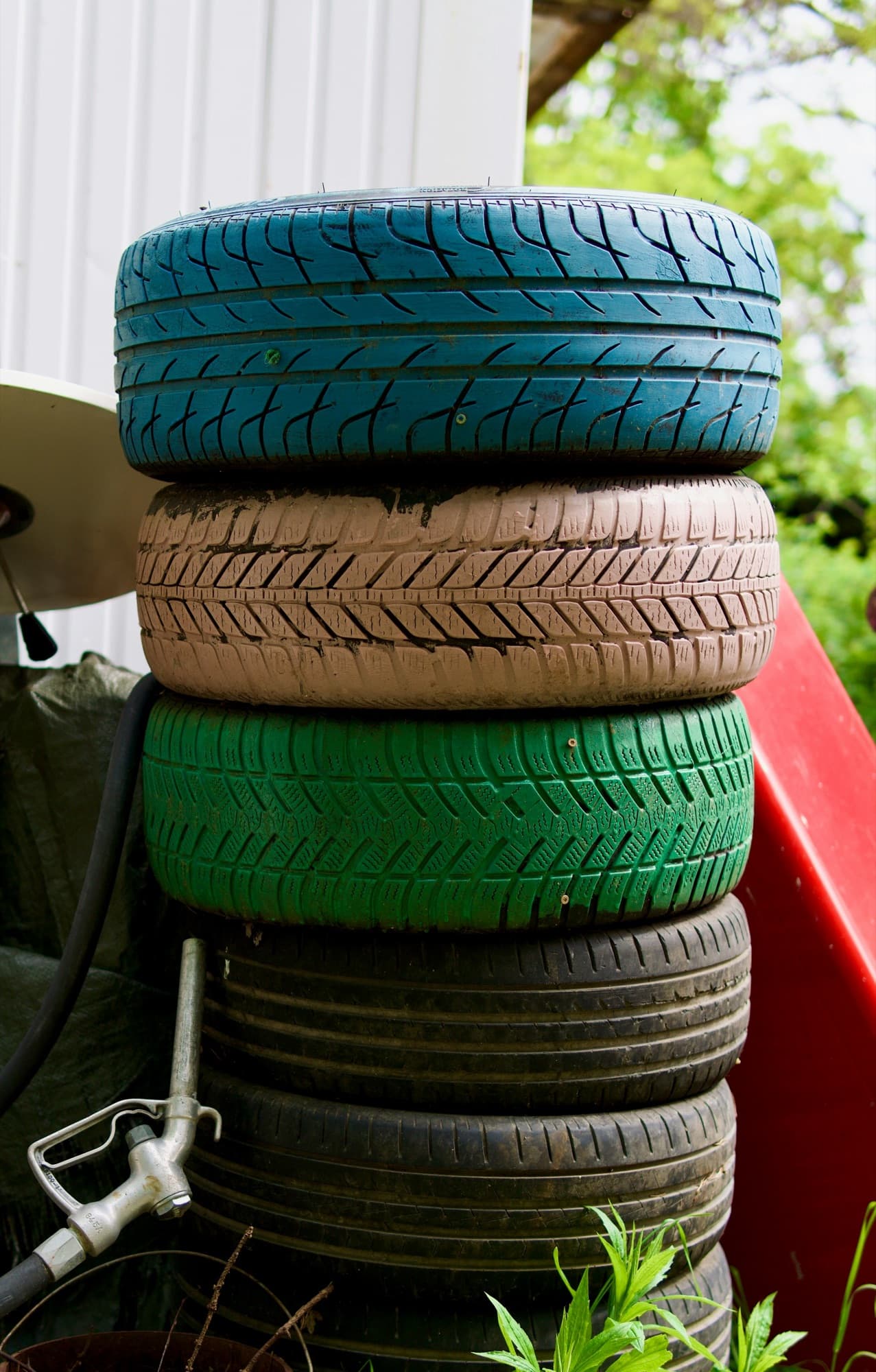 Tyres & Rubber. Tyres & Rubber.